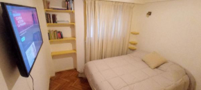 Depto 2 amb completo - Cocina equipada - Baño privado - Wi-Fi - TV Flow y HBO MAX - Excelente ubicación, cercano a subte D y B